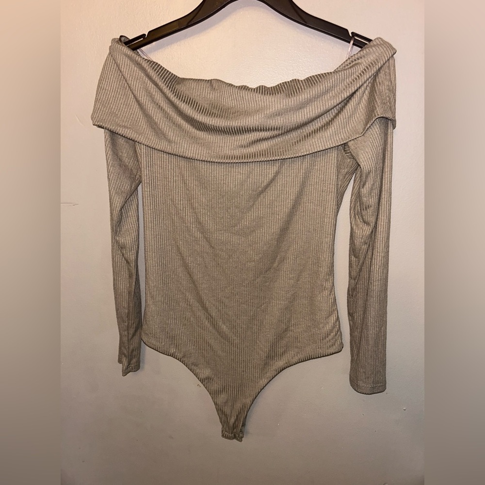 AFRM Tan Ribbed Off Shoulder Fitted Bodysuit - Picture 3 of 8